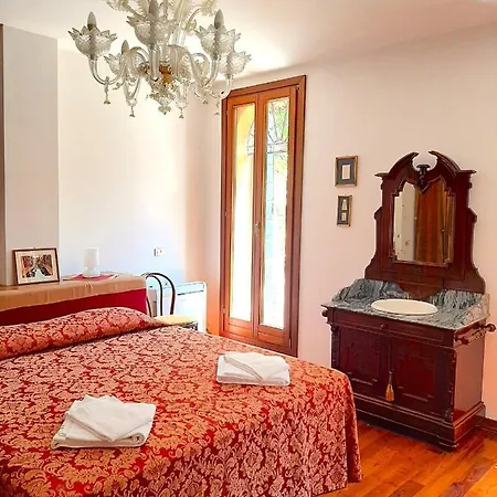 شقة Domus Carla البندقية
