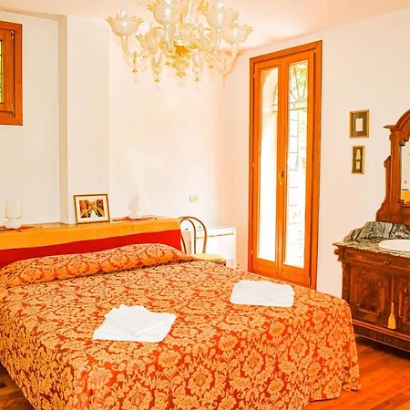 Apartment Domus Carla *